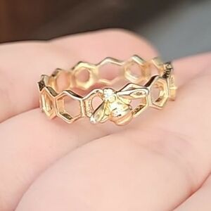 Gold Honeycomb Bee Ring 925 Silver Sz 6-7